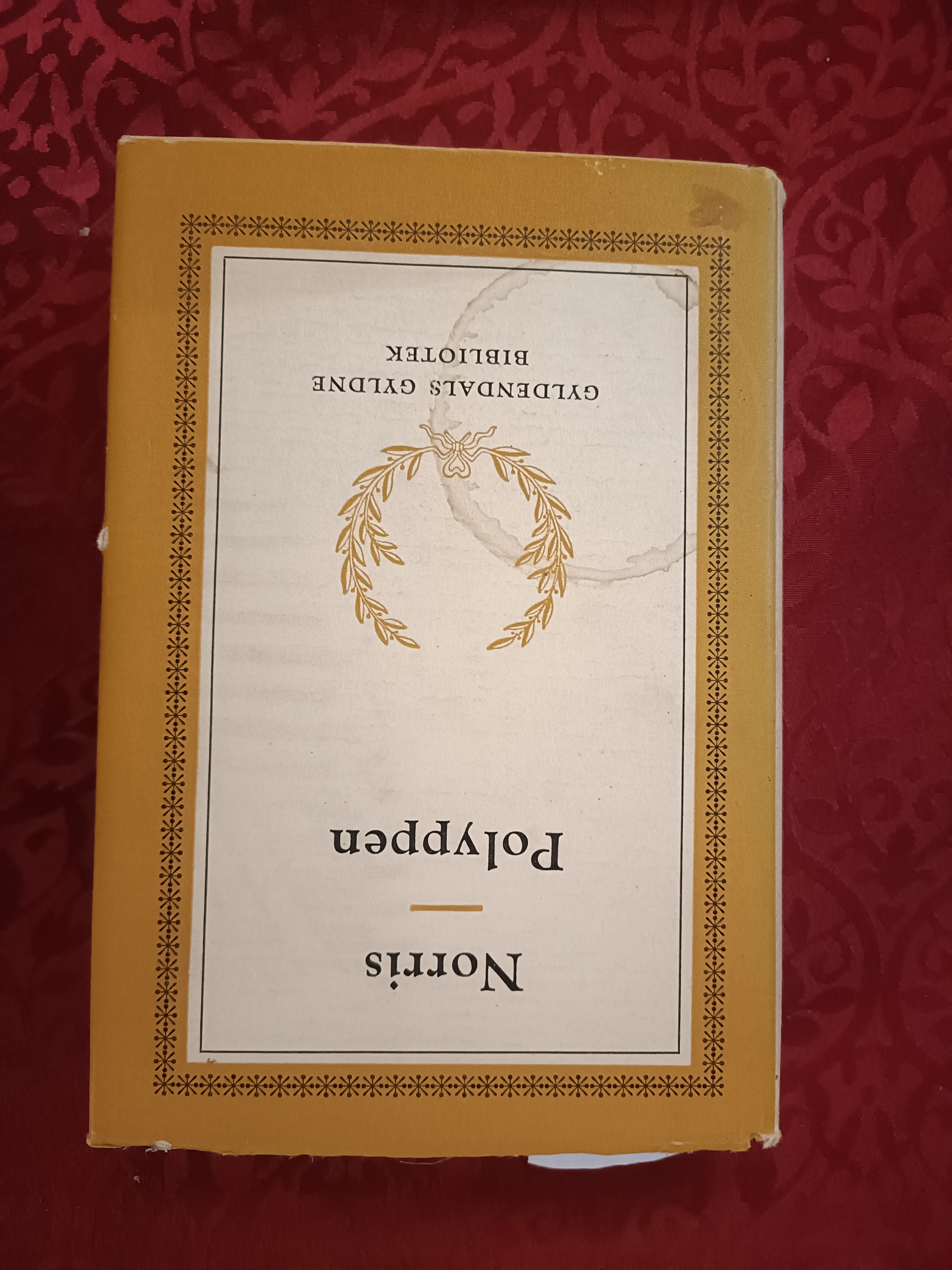 Polyppen. Oversatt av Nils Lie